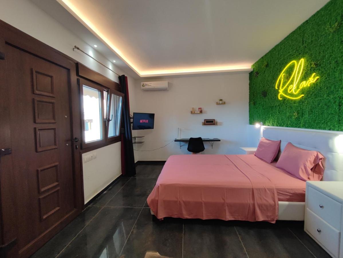 Theasis 4 Luxury Studio With Sea View Neos Marmaras Dış mekan fotoğraf